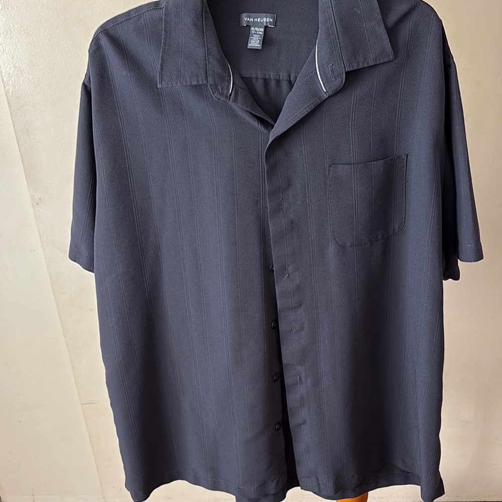Van Heusen Gray Casual Button Down Shirt
